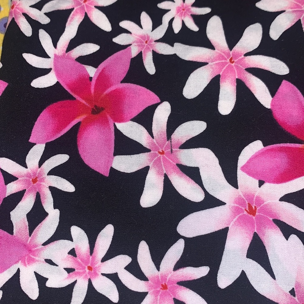 Over 2 yards of fabric - Picture 2 of 8